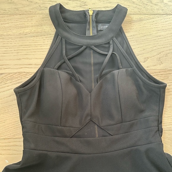 Black Dress - Picture 3 of 8